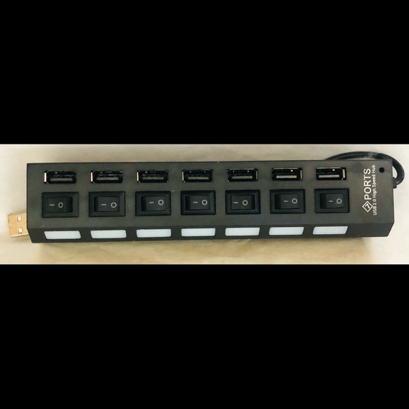 7 port usb hub! - Picture 2 of 4